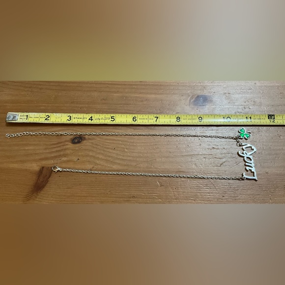 Silver plated necklace w/lucky spelled out and shamrock dangle charm n bracelet - Picture 5 of 5